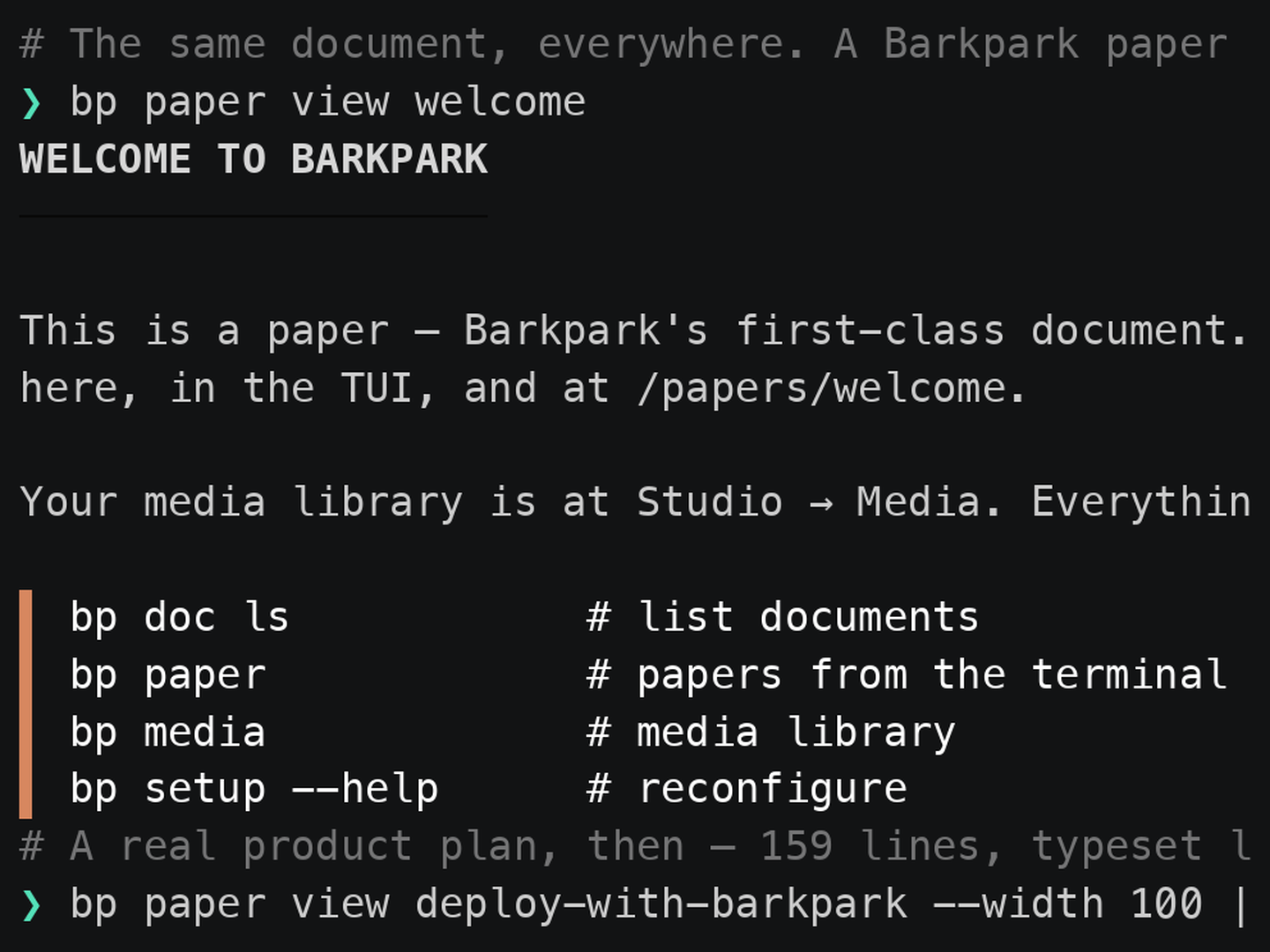 Terminalbilde fra et bp-opptak: et Bulldocs-dokument satt opp i terminalen. Overskriften «WELCOME TO BARKPARK» med linjal under, brødtekst om at papers bor i Bulldocs-pluginen, og kommandoblokken med farget venstremarg: bp doc ls, bp paper, bp media, bp setup --help.